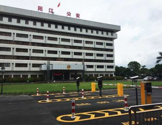 如何排除車牌識別系統的攝像機故障?